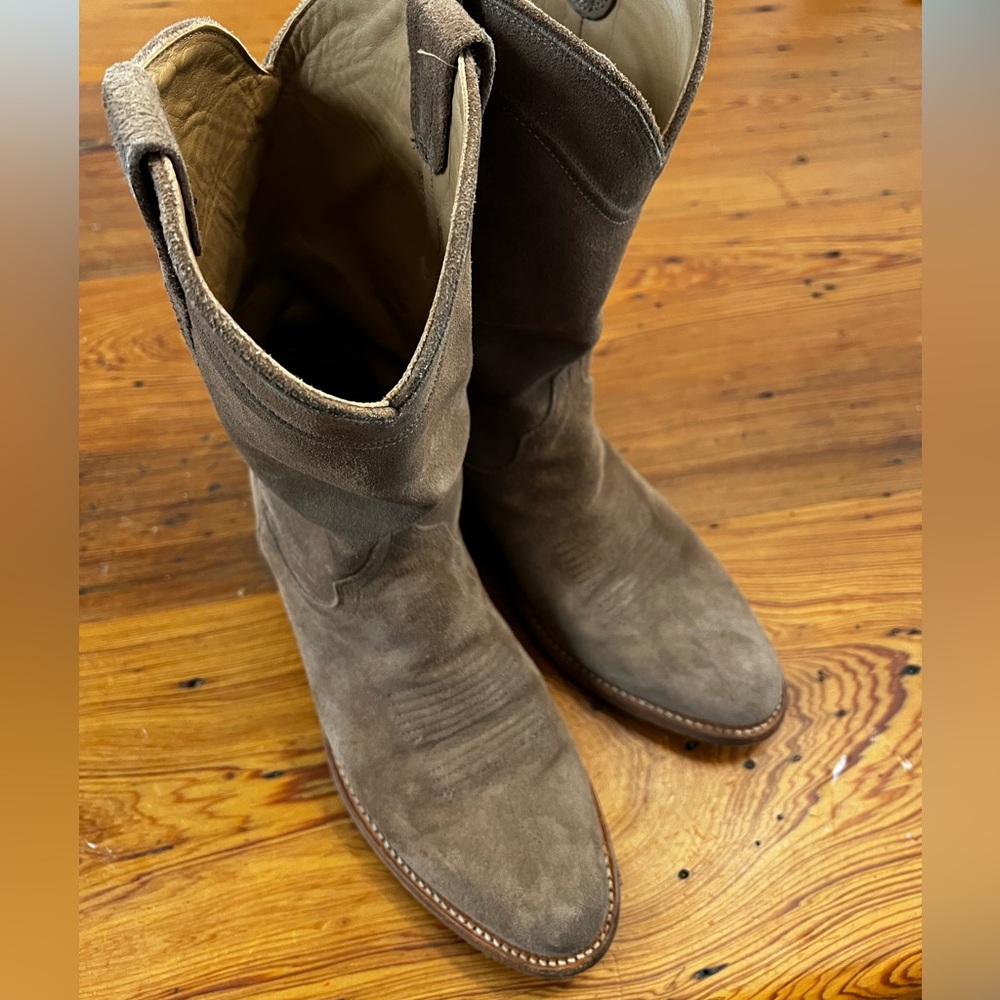 Tecovas “The Johnny”